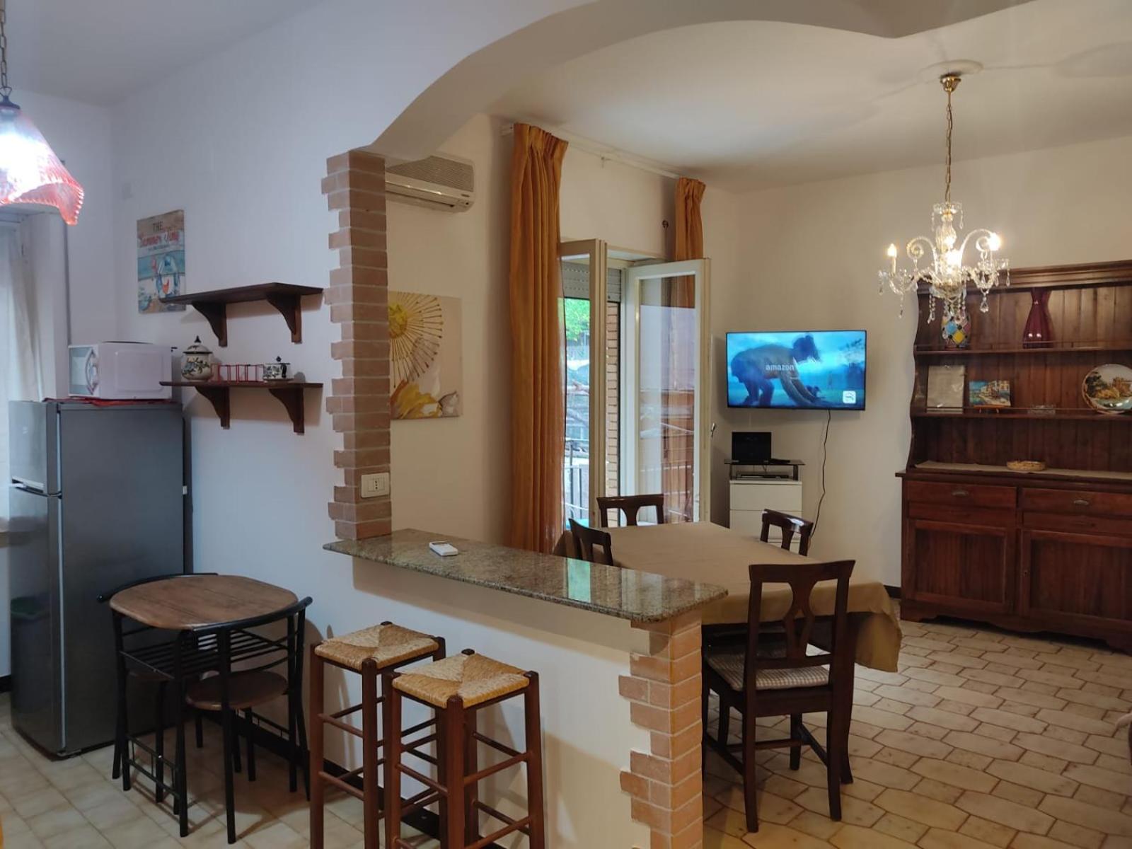 Vallese Holiday Home Apartment ไมยอรี ภายนอก รูปภาพ